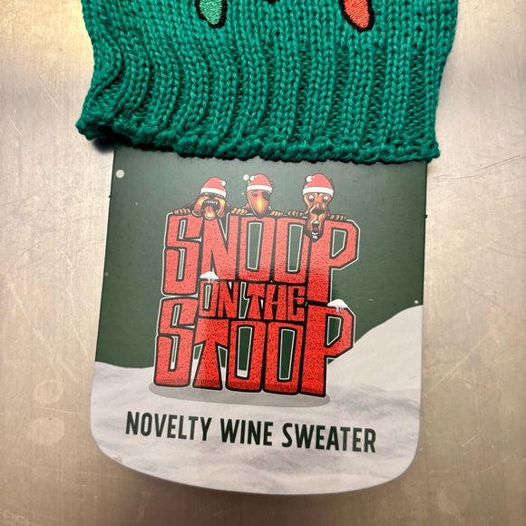 Snoop On The Stoop Novelty wine Sweater - Picture 2 of 8